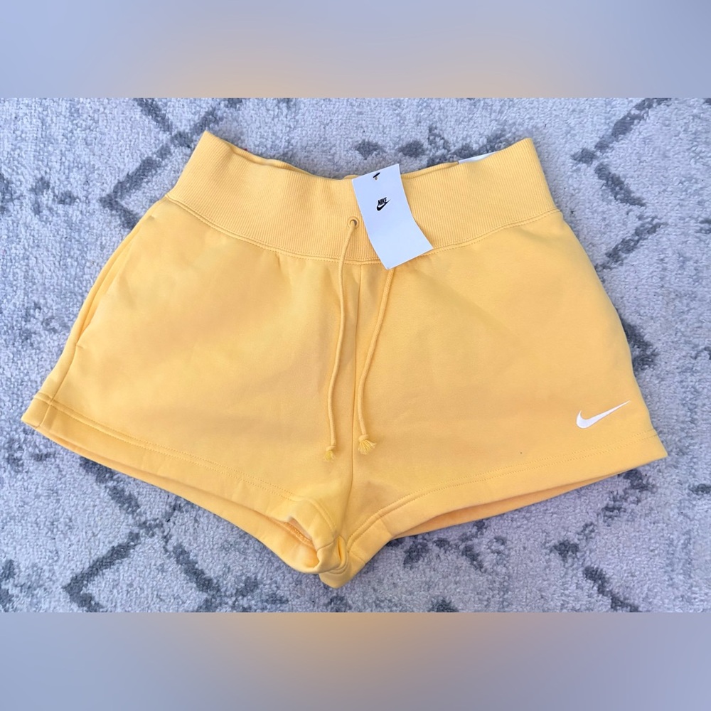Nike Women’s Yellow Fleece Sweat Shorts Drawstring Swoosh Logo NWT Medium